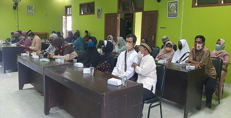 Umroh Cilacap Terbaik: Paket Eksklusif & Tips Memilih Biro